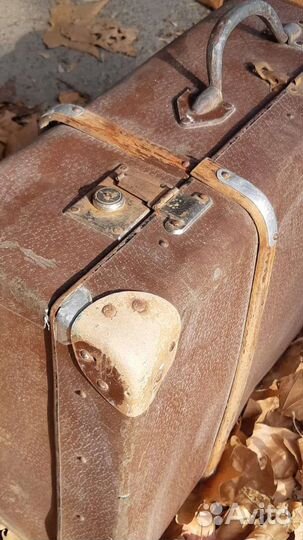 Чемодан 40-50 х без реставрации