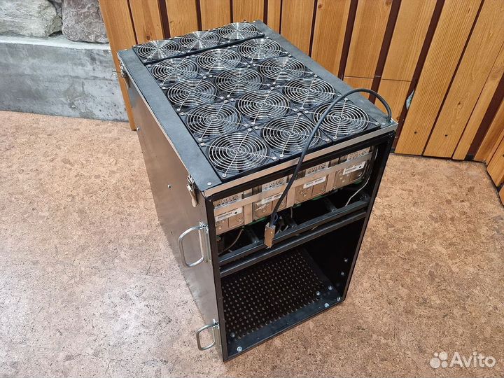 Внешние схд (дисковые полки) на 80 HDD SAS/sata