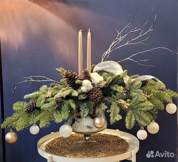 Новогодние композиции, венки, гирлянды