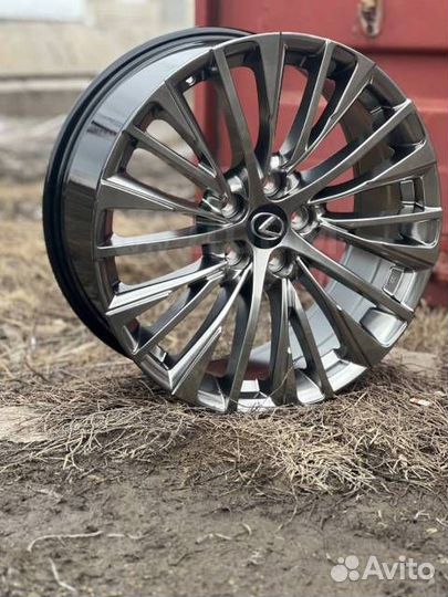 Диск литой Replica Toyota Camry Venza R18 5*114.3