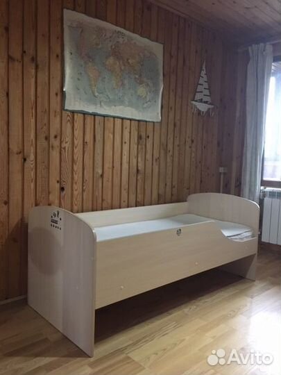 Кровать подростковая с бортиком