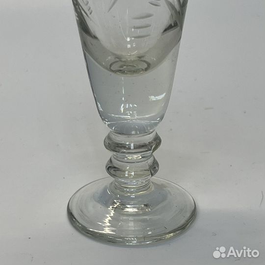 Лафитник рюмка резное стекло ручная работа СССР