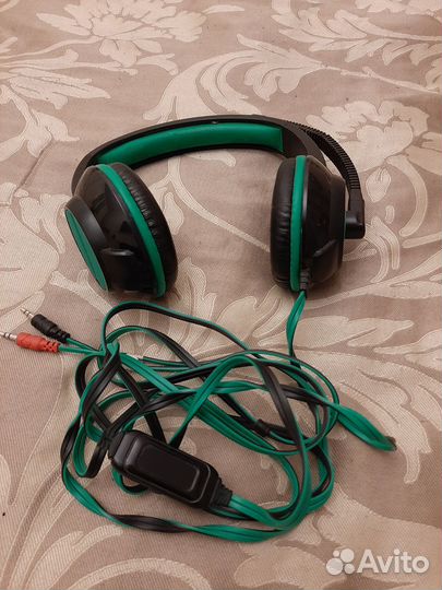 Проводные наушники с микрофоном Defender