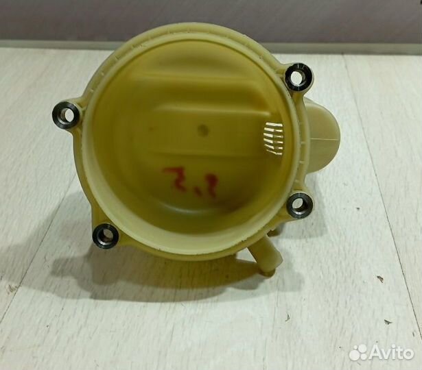 Бачок эгур гур насоса электрогидроусилителя руля R