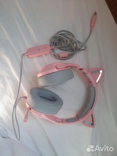 Наушники с кошачьими ушками