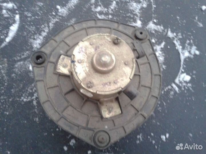 Моторчик печки LADA Calina