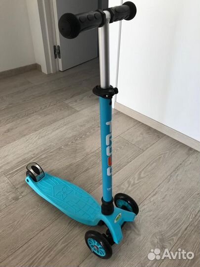 Детский самокат Trolo Maxi