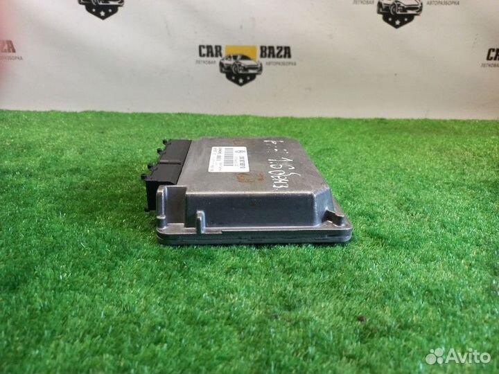 Блок управления двигателем Volkswagen Passat