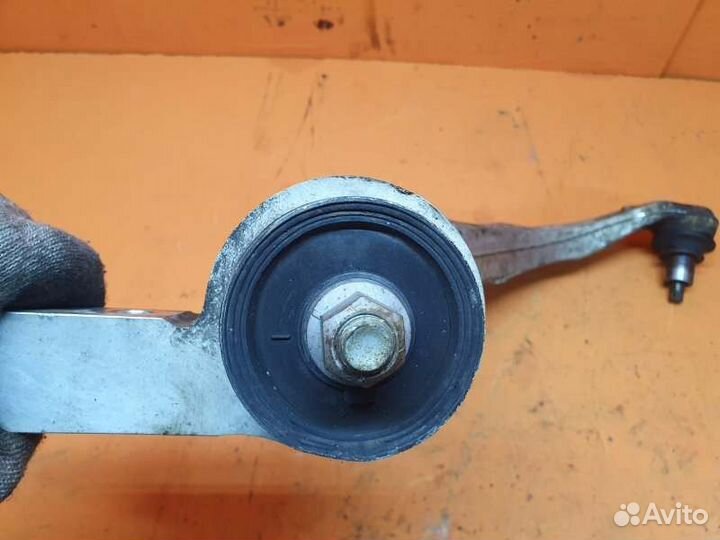 Рычаг подвески нижний передний левый Acura Mdx YD2