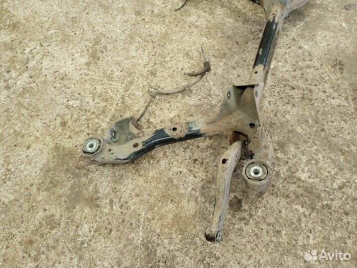 Балка задняя Audi A4 B7 2.0 2005