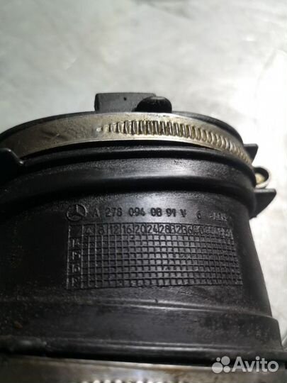 Патрубок (трубопровод, шланг) Mercedes S-Class