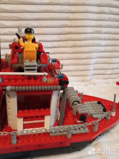 Корабль боевой 830901 не оригинал, 62см