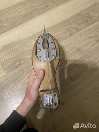 Коньки фигурные graf etude 37