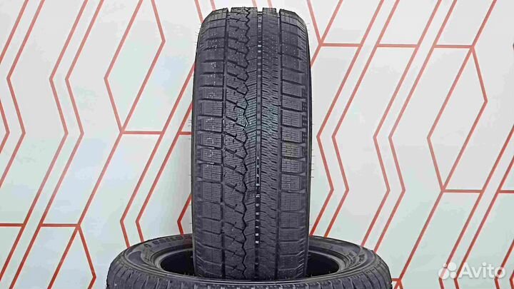 Sailun Ice Blazer Arctic 215/50 R17 91T