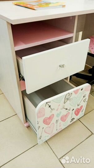 Стол письменный 