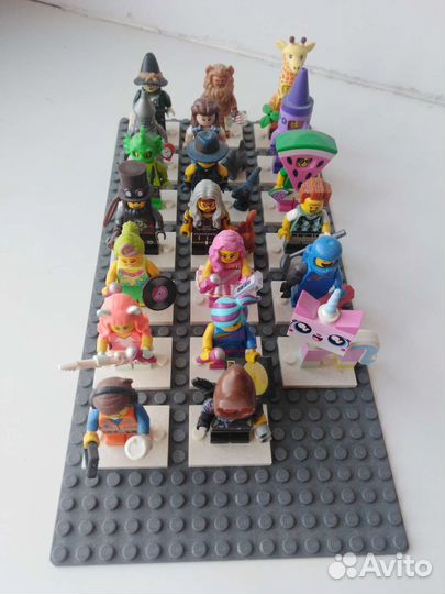 Lego movie 2 minifigures
