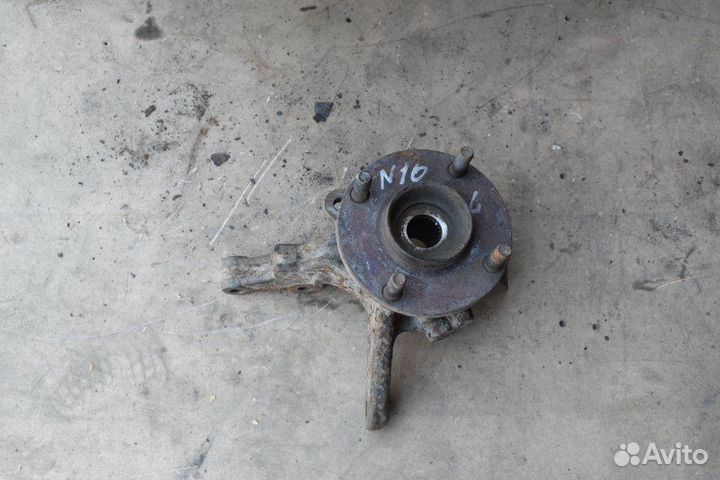 Кулак поворотный передний левый Nissan Almera N16