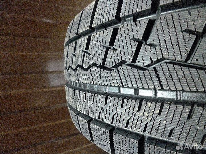 Sailun Ice Blazer Arctic 225/60 R17 103T