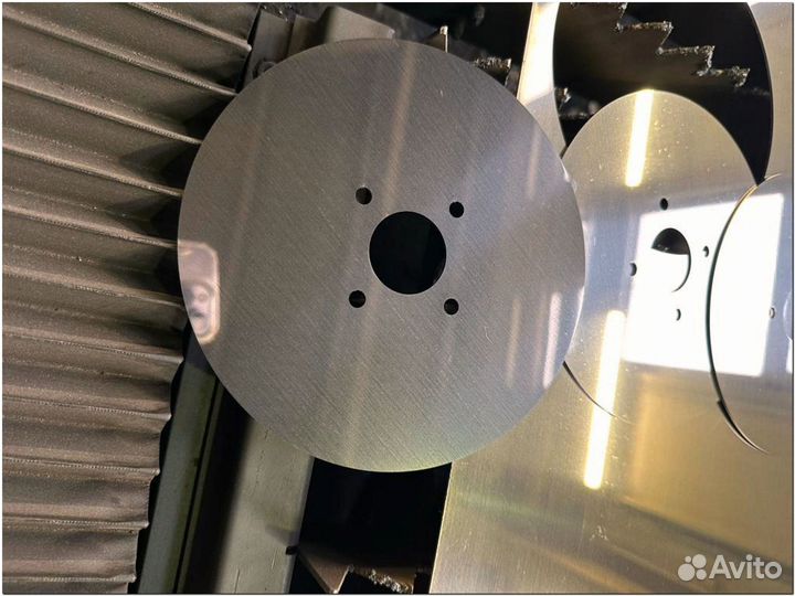 Лазерная резка металла / Гибка