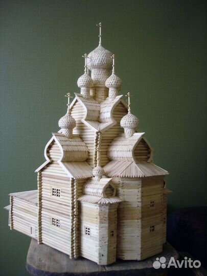 Макет Троицкой деревянной церкви ручной работы