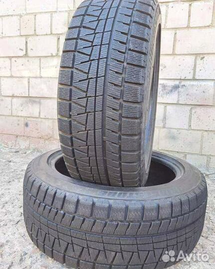 Bridgestone Blizzak Revo GZ 245/45 R18 96Q