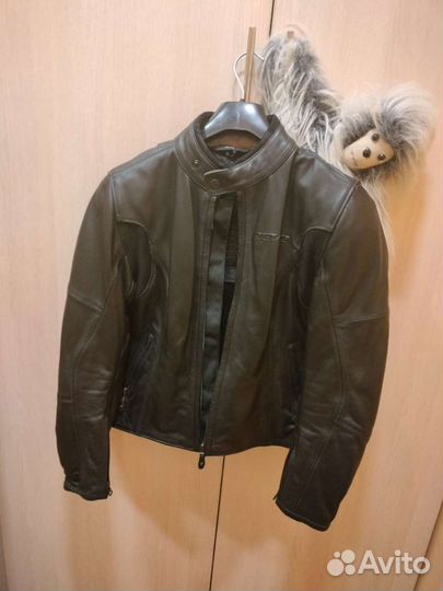 Мотокуртка женская кожаная Revit