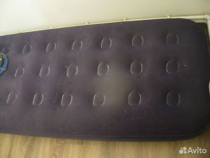 Матрас надувной б/у, с насосом