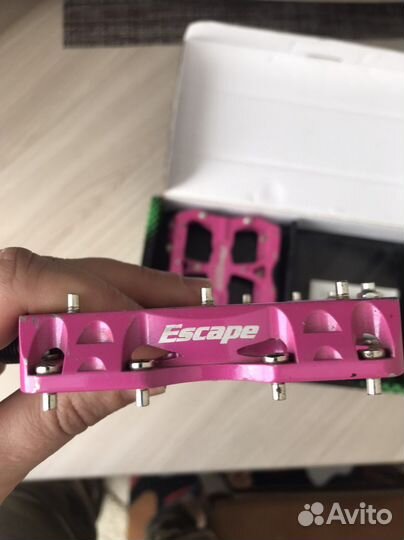 Педали Reverse Escape и Crank Brothers Mallet