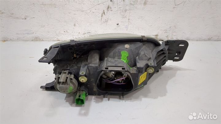 Фара (передняя) Ford Fiesta, 2000