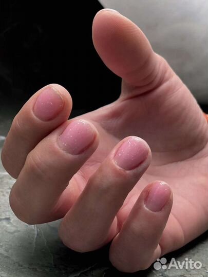 Маникюр на дому