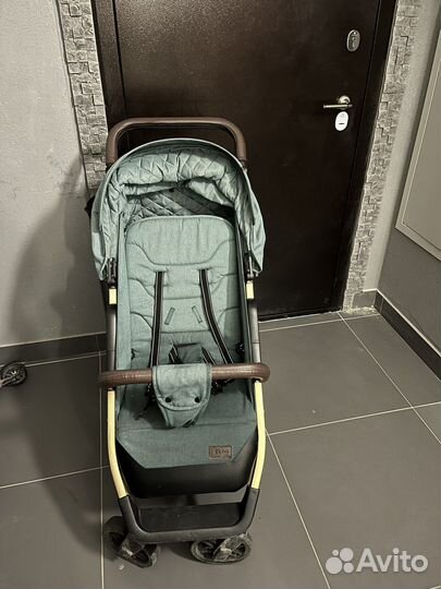 Прогулочная коляска(+в подарок каталка)