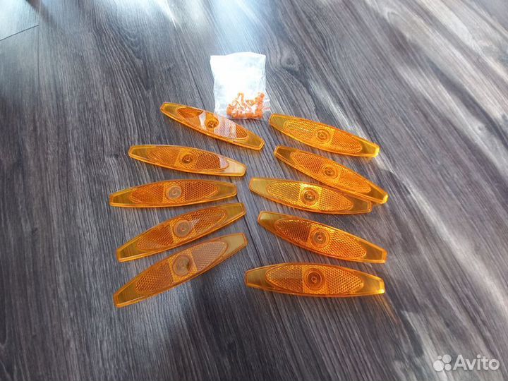 Отражатель для велосипеда