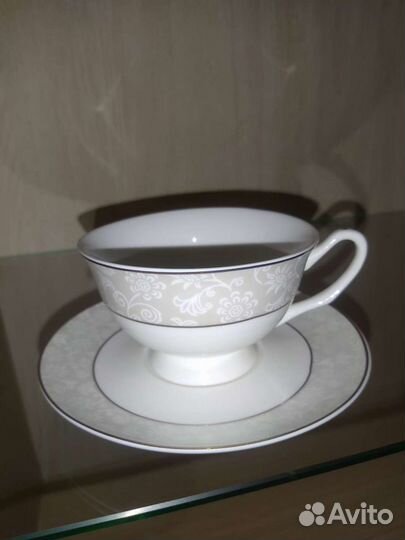 Чайный фарфоровый сервиз новый
