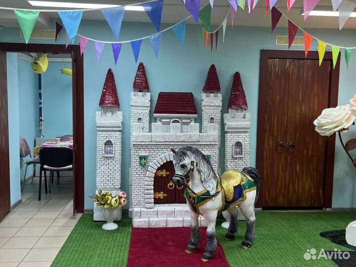 Фотозона замок