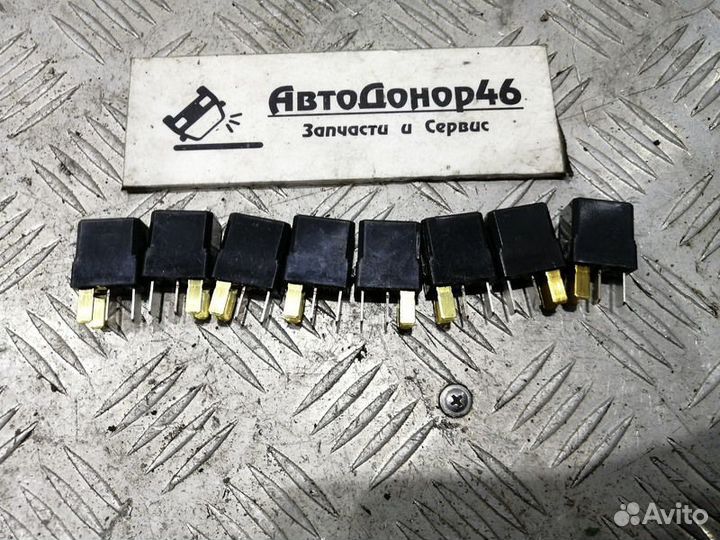 Реле 4 контакта Nissan