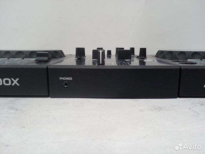 DJ пульт pioneer ddj-400