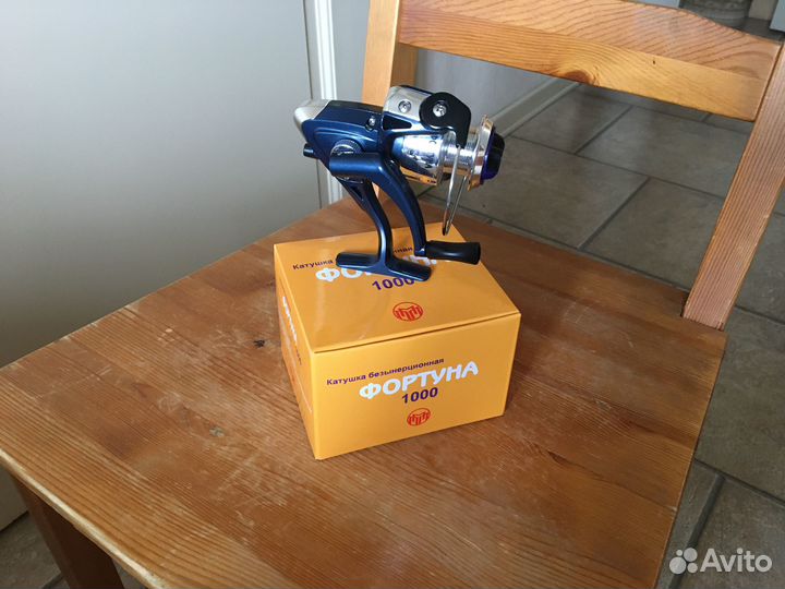 Катушка рыболовная 1000