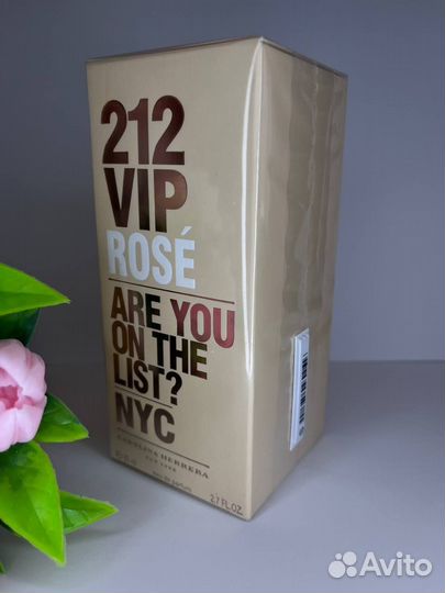Carolina Herrera 212 VIP Rose