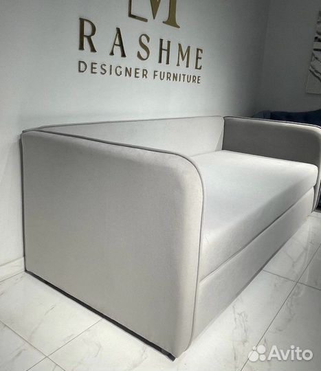 Детская кровать диван с мягкими бортиками