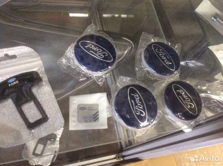 Форд Фокус заглушка диска