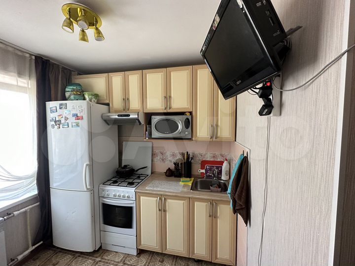 2-к. квартира, 50 м², 3/5 эт.