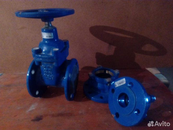 Продам задвижку jafar