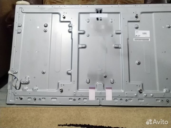 Жидко кристаллическая дисплейная панель (экран )