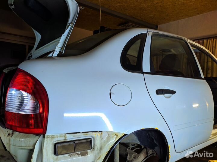 Задняя часть калина седан