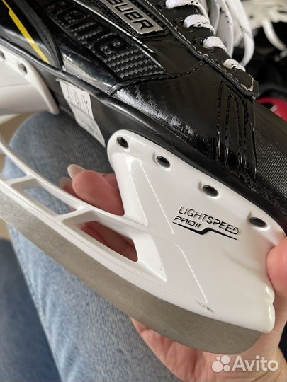 Хоккейные коньки бауэр