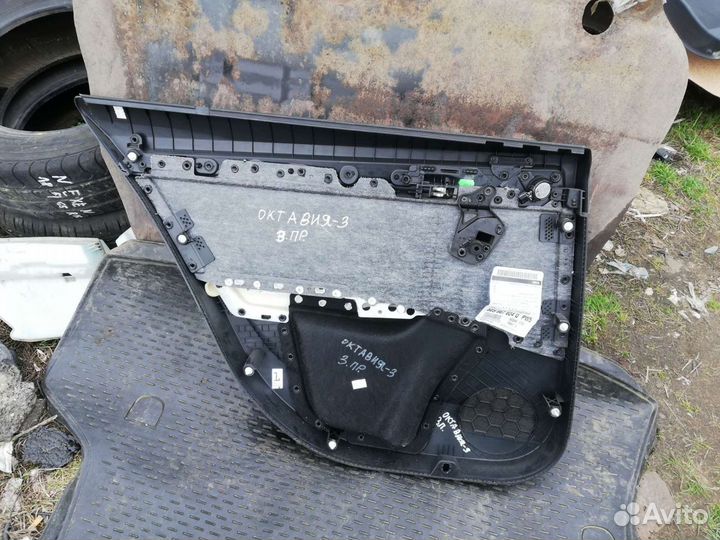 Дверная карта задняя Шкода октавия 3 а7
