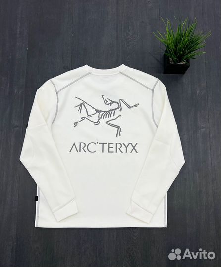 Свитшот Arcteryx