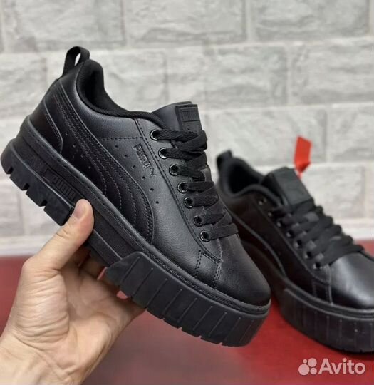 Кроссы женские