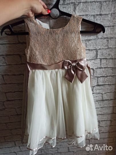 Платья праздничные для девочки
