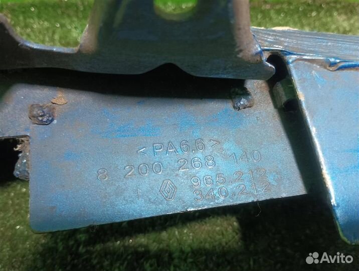 Усилитель крыла передний правый Renault Megane 2